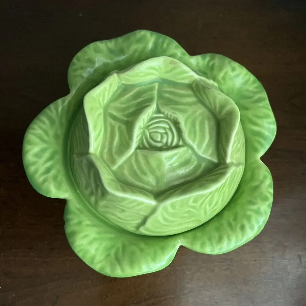 Vintage Holland Mold Cabbage Lettuce Soup Bowl w Lid